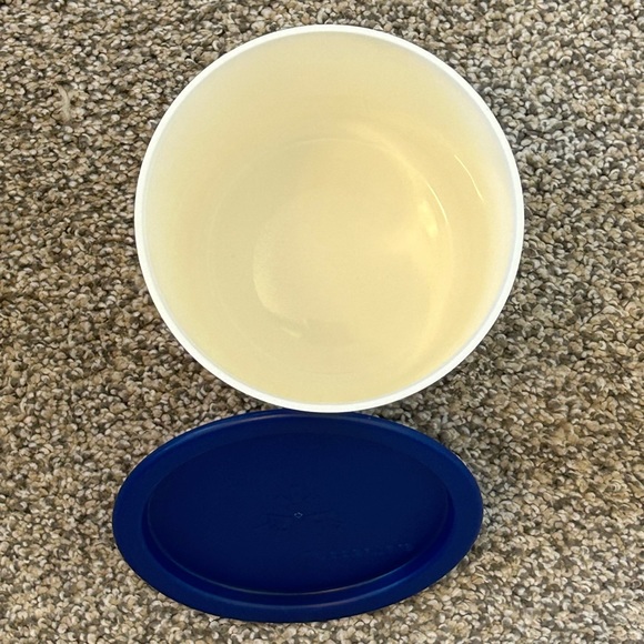 TUPPERWARE NAVY BLUE "A" & "C" ONE TOUCH CANISTERS #2422, #2418 - Picture 2 of 8